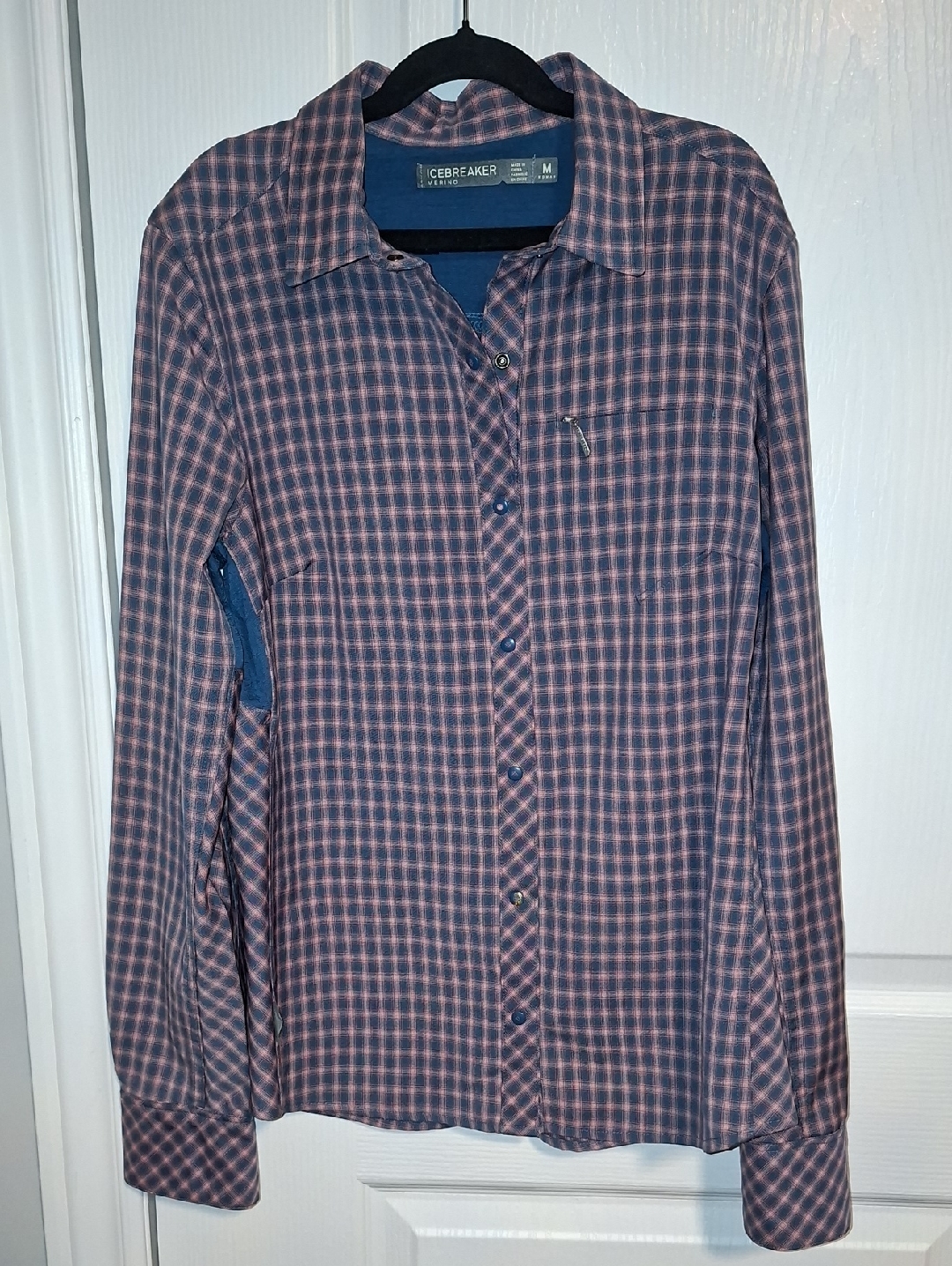 Icebreaker Women’s Blue And Pink Check Long-Sleeve Button-Down Shirt